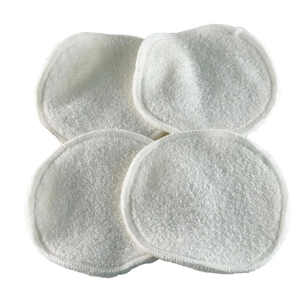 Nature by Luxe & Willow Reusable Bamboo Makeup Removal Pads - Picture 5 of 12